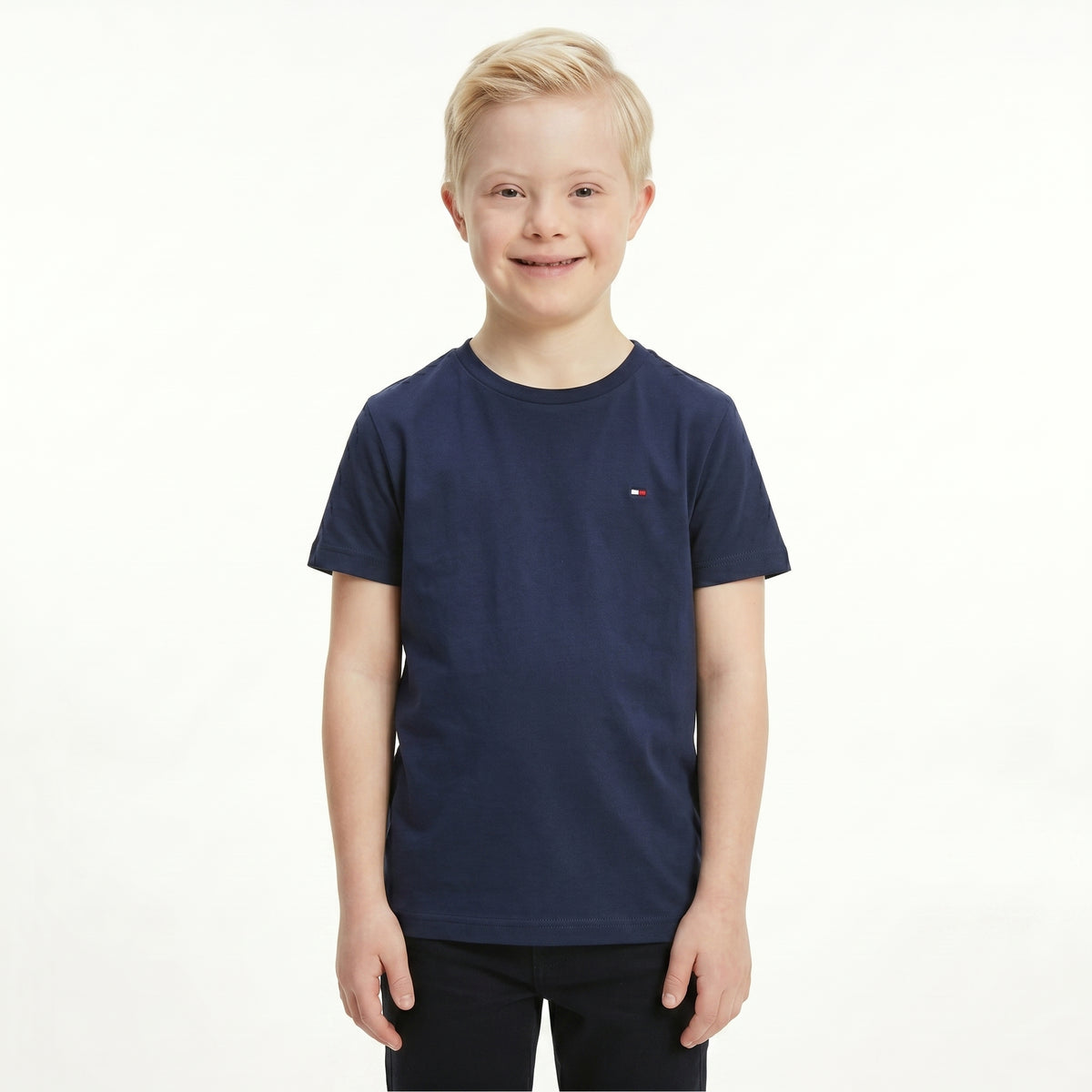 Camiseta Tommy Hilfiger Básica Bordada