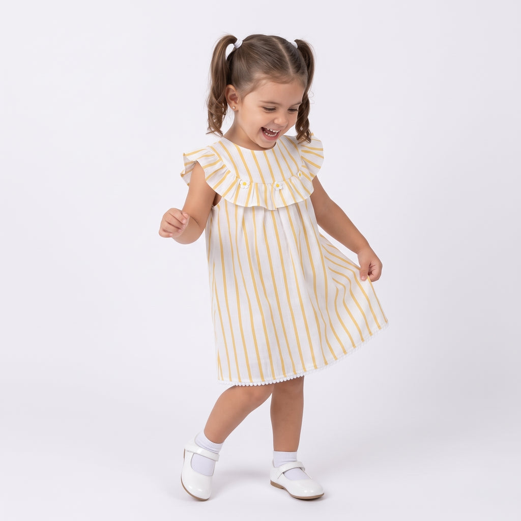 Vestido Riscas Amarelas com Margaridas e Pompons na Barra Keko