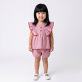 Conjunto Blusa com Babados e Morangos Bordados e Short