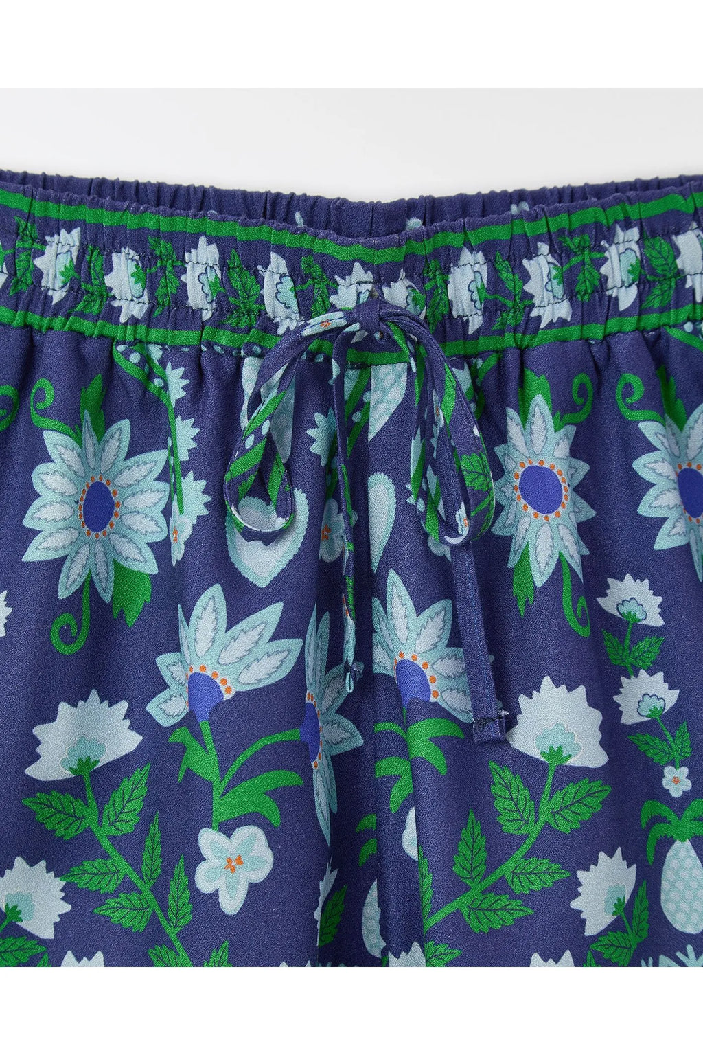 Conjunto Jardim do Cisne Farm Futura